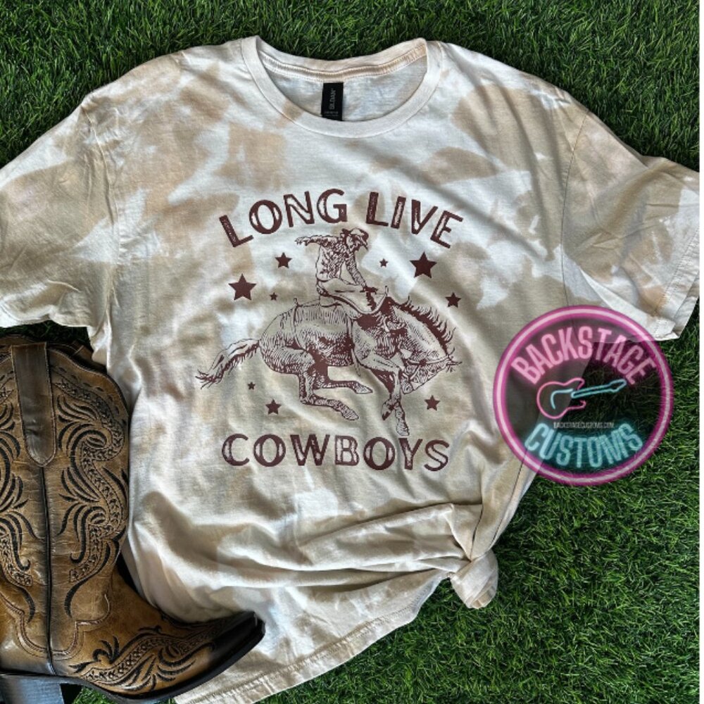 Backstage Customs "Long Live Cowboys" Short Sleeve Tee - Cream with Maroon Print